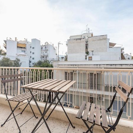Cozy And Fresh Apt Close To Metro Афины Экстерьер фото